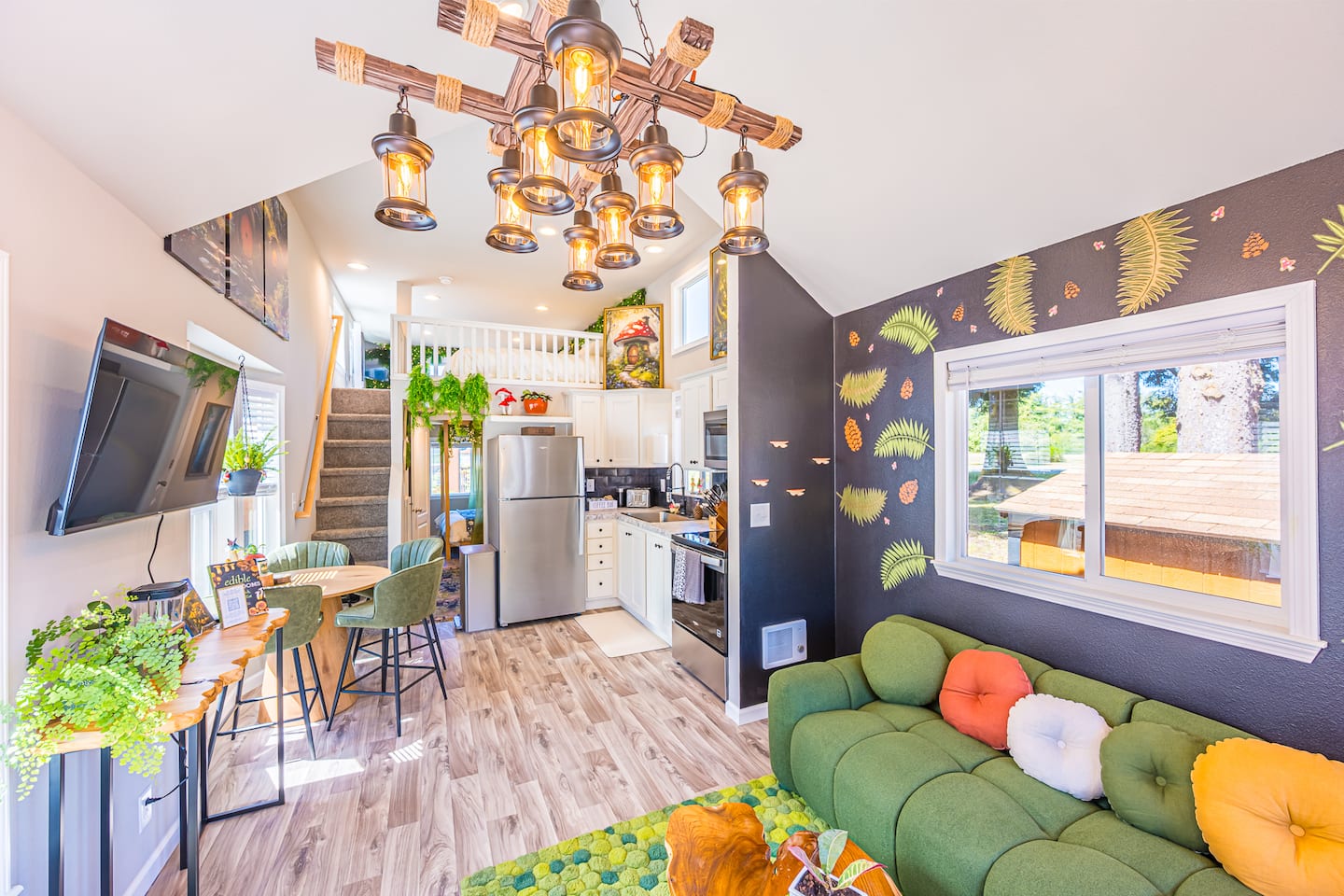 Rainforest Tiny Home Retreat: Enchanted Cottage, photo 8