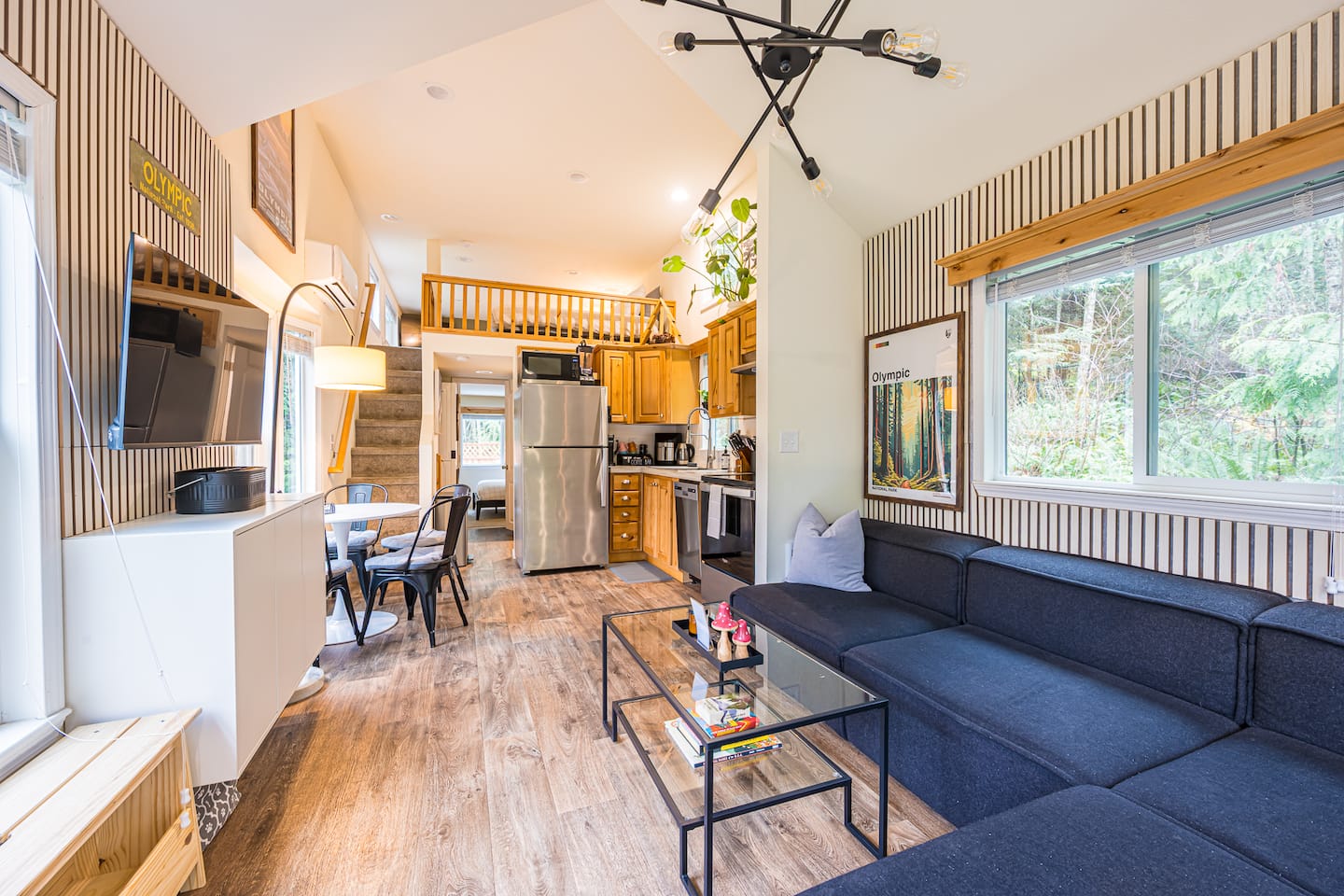 Nestled Private Tiny Home Situated Near BEST HIKES, photo 3