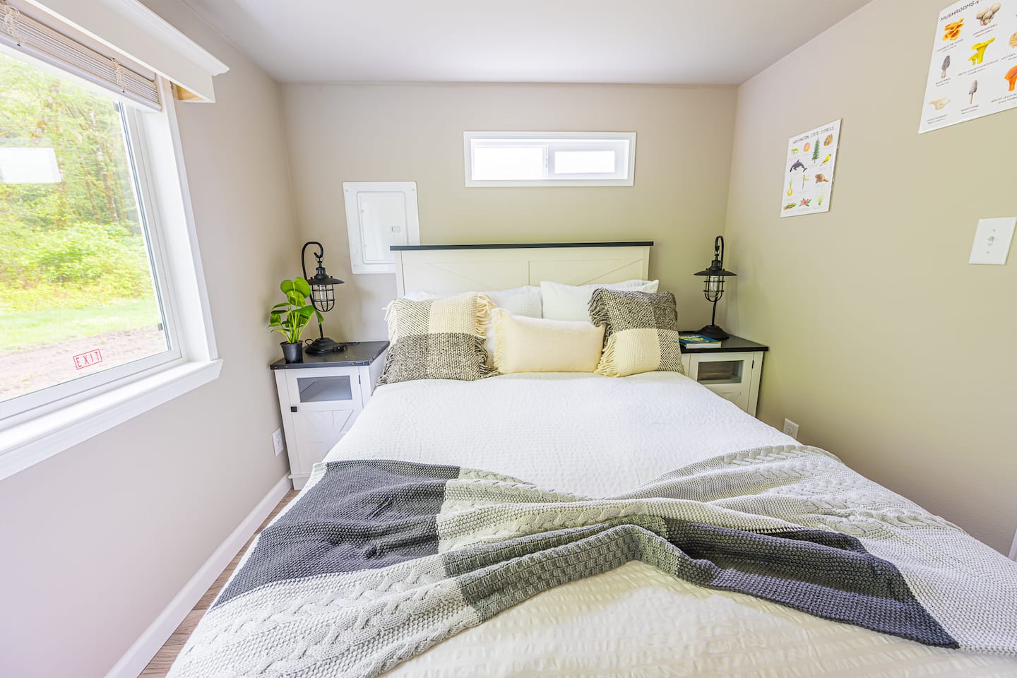 Rainforest Tiny Home Retreat: Farmhouse — tiny home vacation rental in Forks, WA near Olympic National Park, photo 8