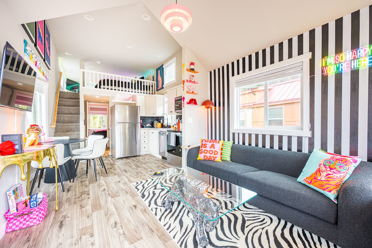 Rainforest Tiny Home Retreat Abstract Modern